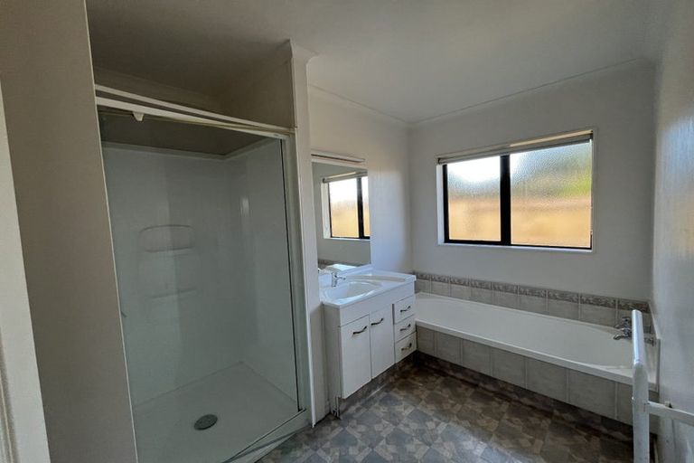 Photo of property in 11 Rosberg Place, Mount Maunganui, 3116