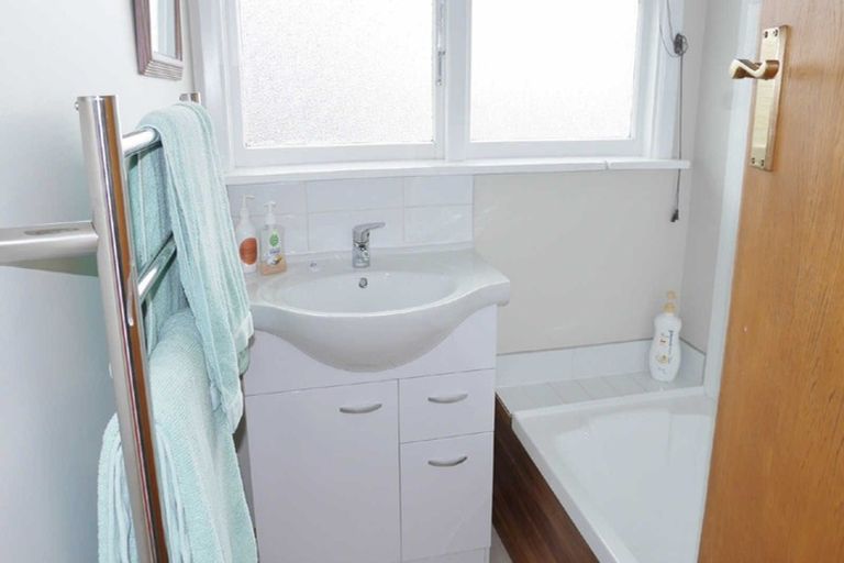 Photo of property in 205 Innes Road, St Albans, Christchurch, 8052