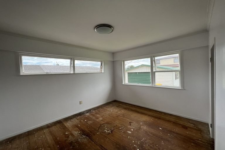 Photo of property in 121 Gills Road, Bucklands Beach, Auckland, 2014
