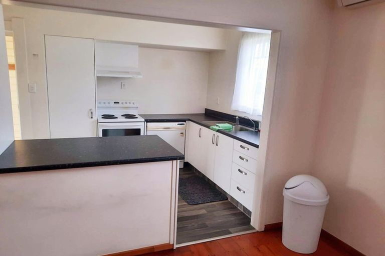 Photo of property in 369 High Street, Hawera, 4610