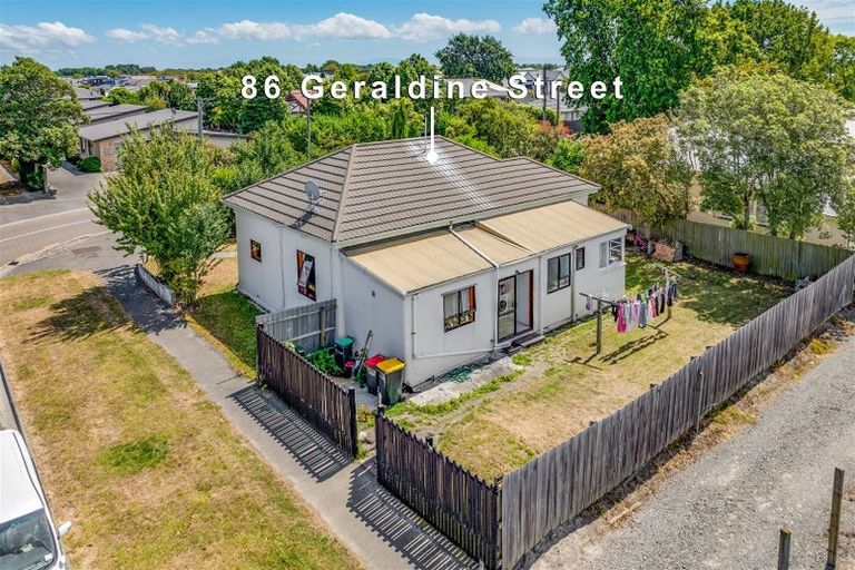 Photo of property in 86 Geraldine Street, Edgeware, Christchurch, 8013