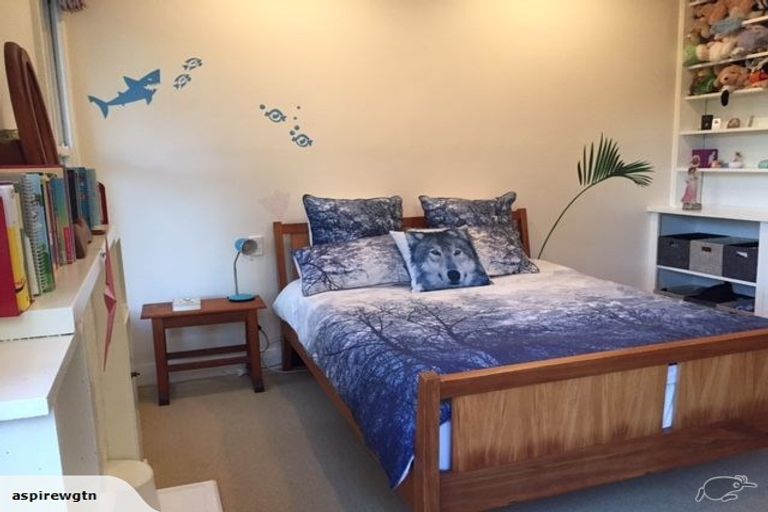 Photo of property in 300a Paremata Road, Whitby, Porirua, 5381