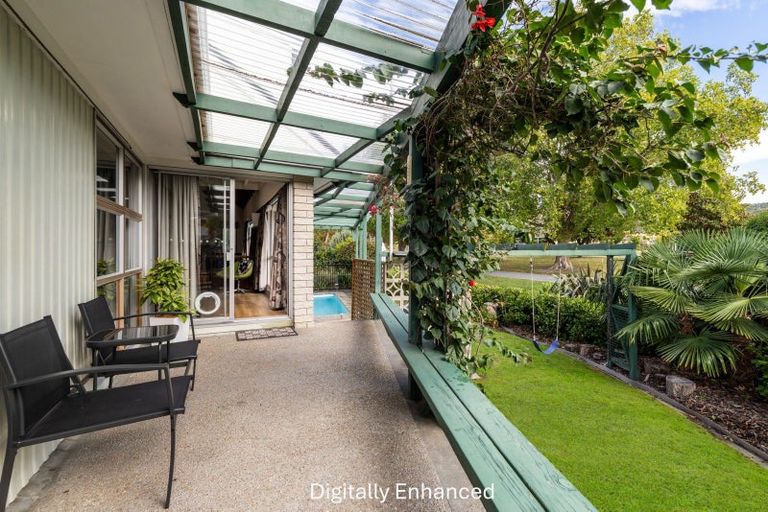 Photo of property in 110 Avondale Road, Taradale, Napier, 4112