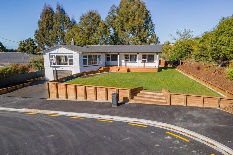 Photo of property in 1 Barker Street, Geraldine, 7930