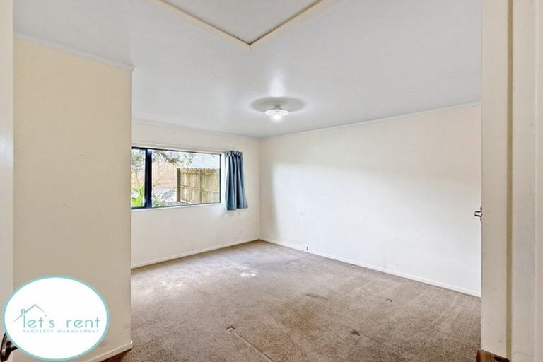 Photo of property in 21 Jandell Crescent, Bucklands Beach, Auckland, 2014