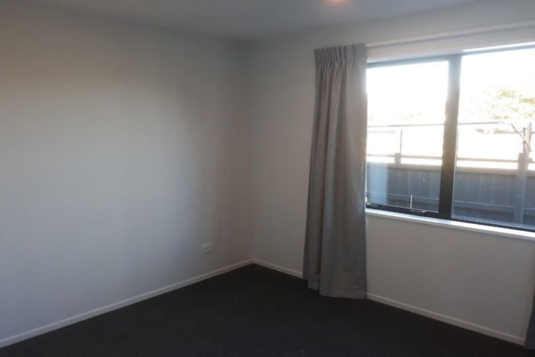Photo of property in 31 Piripiri Place, Broomfield, Christchurch, 8042