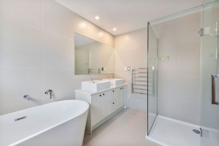 Photo of property in 13 Hangahai Road, Flat Bush, Auckland, 2019