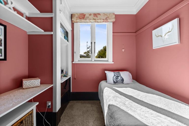 Photo of property in 28a George Street, Hospital Hill, Napier, 4110