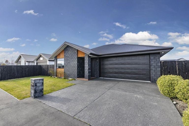 Photo of property in 41 Selfe Crescent, Burwood, Christchurch, 8083