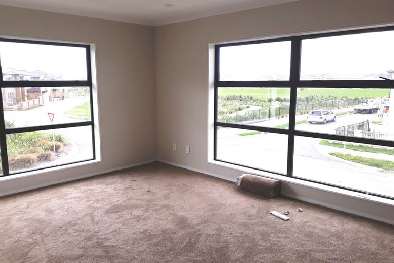 Photo of property in 38 Drumbuoy Drive, Flat Bush, Auckland, 2019