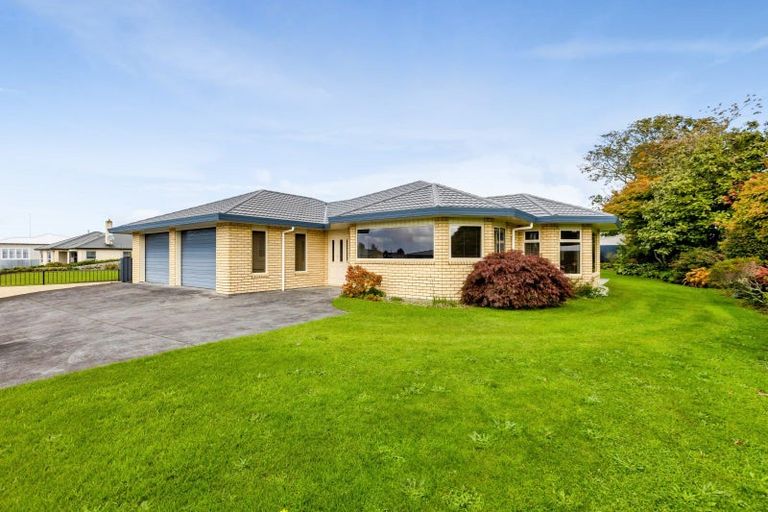 Photo of property in 79 Broadway, Stratford, 4332