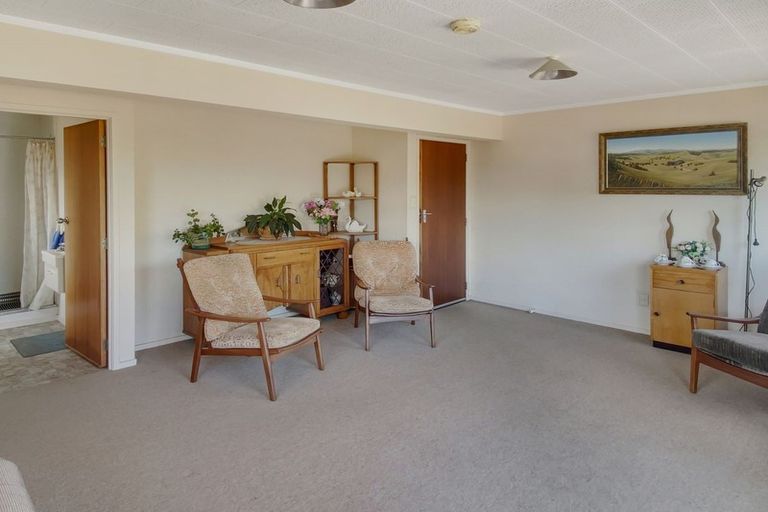 Photo of property in 50 Kokich Crescent, Onerahi, Whangarei, 0110