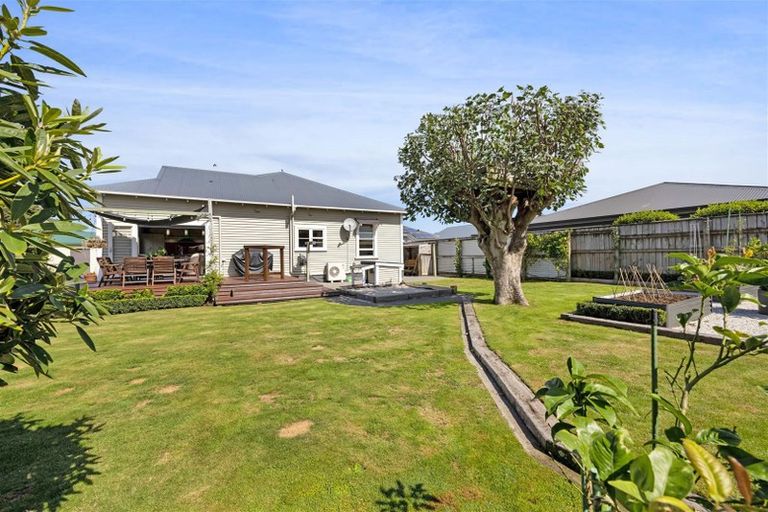 Photo of property in 28 Puriri Street, Hawera, 4610
