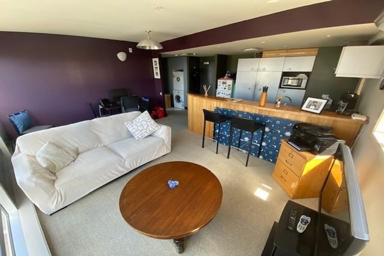Photo of property in St Pauls Apartments, 84/43u Mulgrave Street, Thorndon, Wellington, 6011