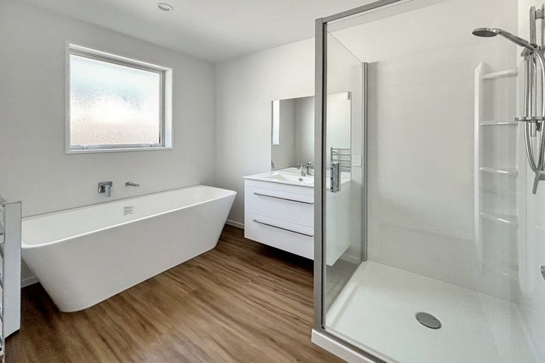 Photo of property in 10 Waituna Street, Pegasus, 7612