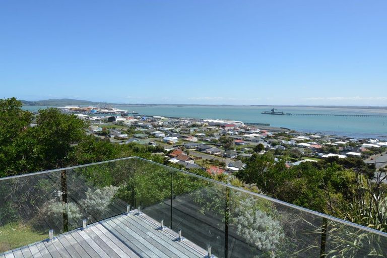 Photo of property in 10 Elizabeth Street, Bluff, 9814