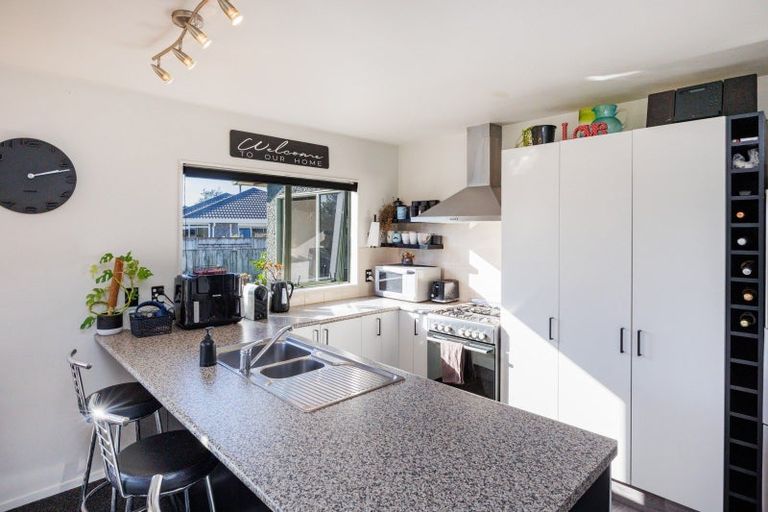 Photo of property in 5 Abby Road, Fitzherbert, Palmerston North, 4410