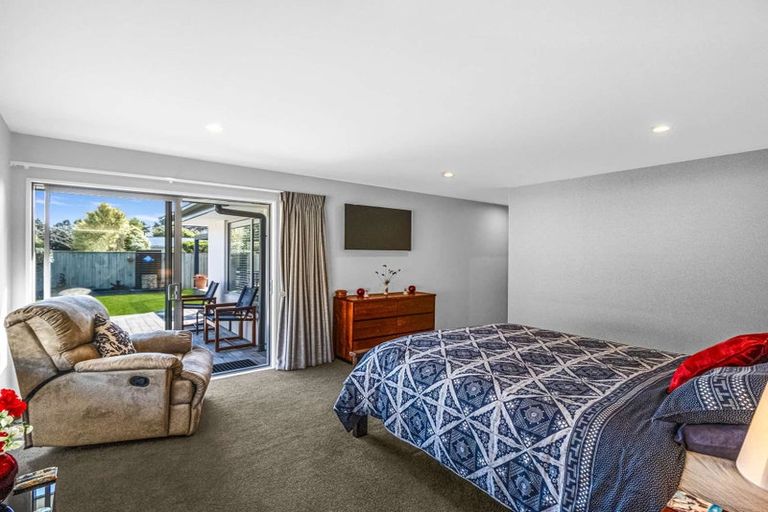 Photo of property in 2 Awa Place, Rangiora, 7400