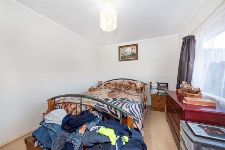 Photo of property in 4/79 Glendale Road, Glen Eden, Auckland, 0602