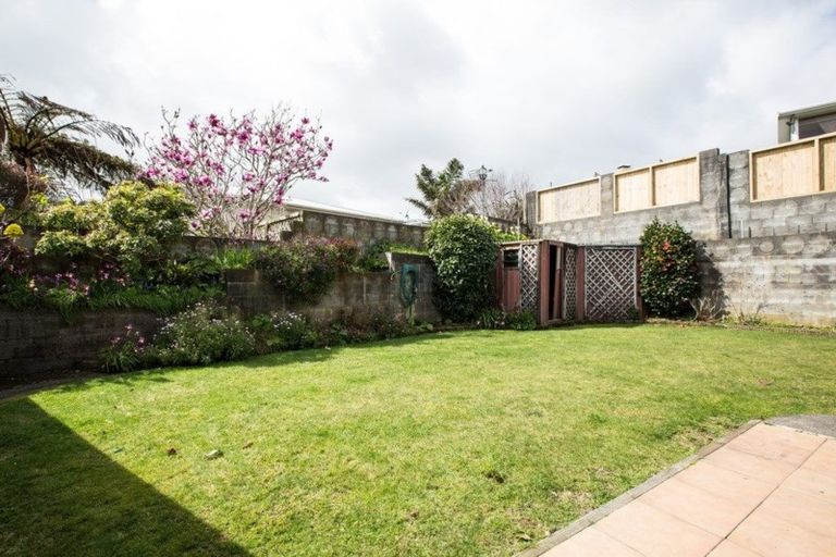 Photo of property in 3 Norwich Avenue, Spotswood, New Plymouth, 4310