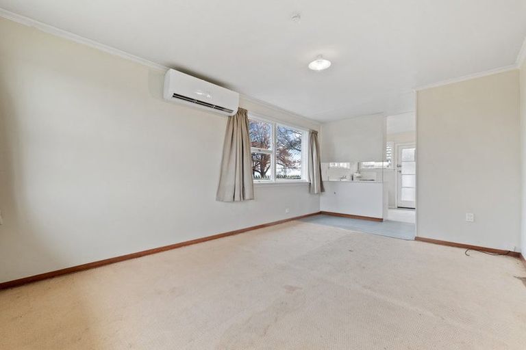 Photo of property in 1/1 Colman Avenue, Sockburn, Christchurch, 8042