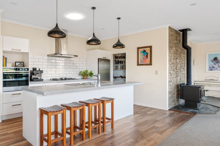 Photo of property in 59 Minaret Ridge, Wanaka, 9305