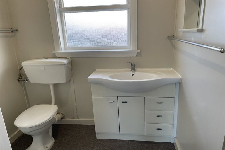 Photo of property in 3/170-172 Evans Street, Waimataitai, Timaru, 7910