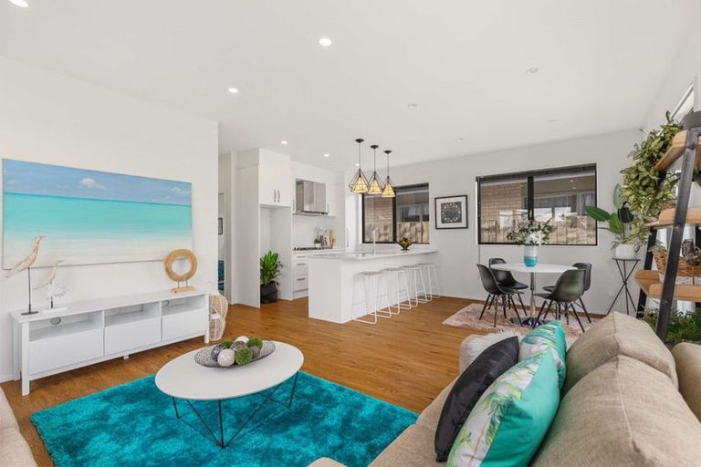 Photo of property in 7 O Ruamano Crescent, Pukekohe, 2120