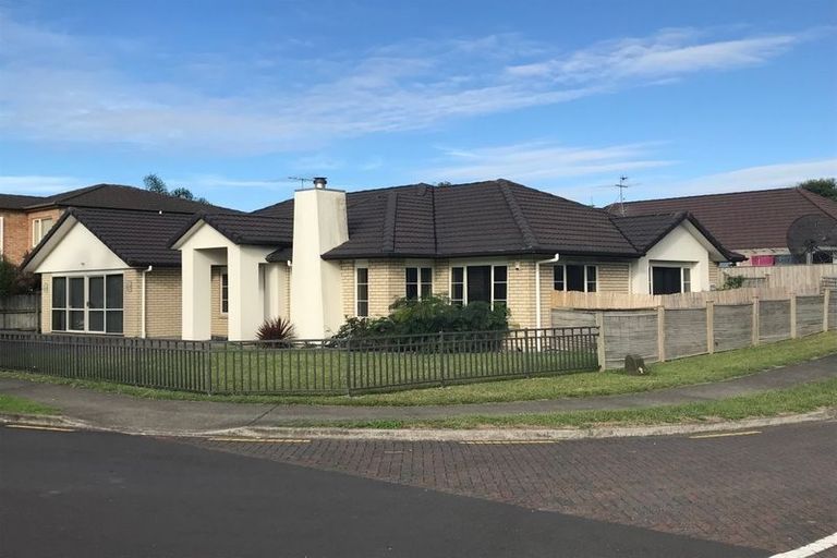 Photo of property in 400 Chapel Road, Flat Bush, Auckland, 2016