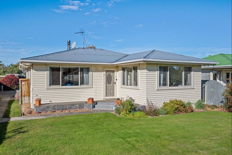 Photo of property in 3 Glenroy Crescent, Springlands, Blenheim, 7201