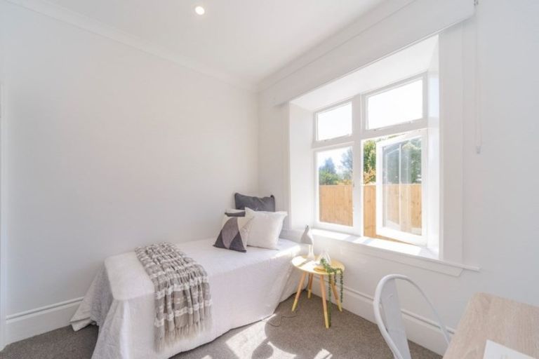 Photo of property in 19 Chelwood Street, Takaro, Palmerston North, 4412