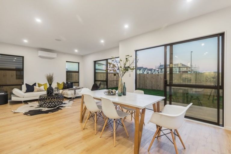 Photo of property in 31 Myland Drive, Hobsonville, Auckland, 0616