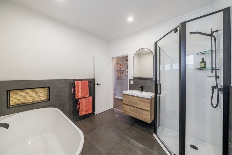 Photo of property in 101 Miro Street, Trentham, Upper Hutt, 5018