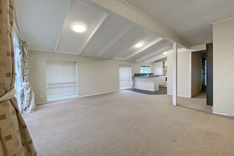 Photo of property in 33a Cambrian Street, Churton Park, Wellington, 6037