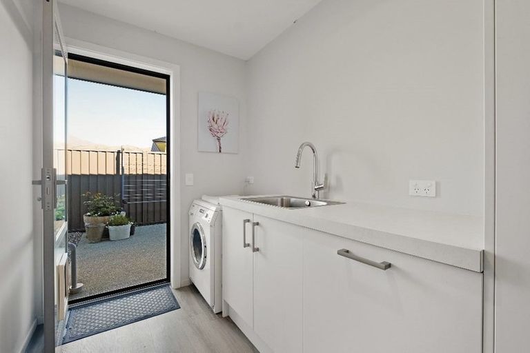 Photo of property in 11 Excelsior Place, Cromwell, 9310