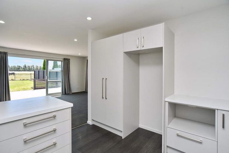 Photo of property in 8 Helmore Street, Rangiora, 7400