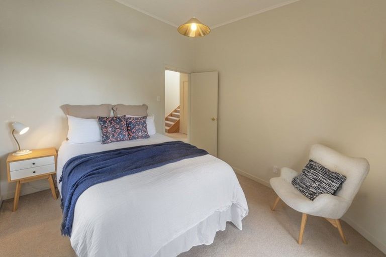 Photo of property in 12 Thorby Street, Northland, Wellington, 6012