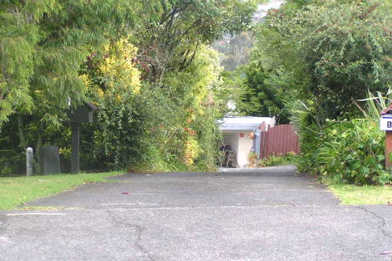 Photo of property in 8 Longwood Place, Forrest Hill, Auckland, 0620