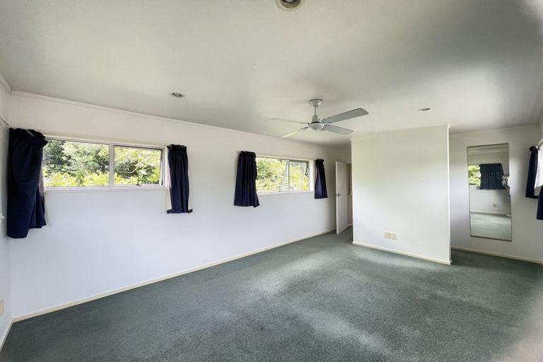 Photo of property in 1 Anakiwa Place, Milford, Auckland, 0620