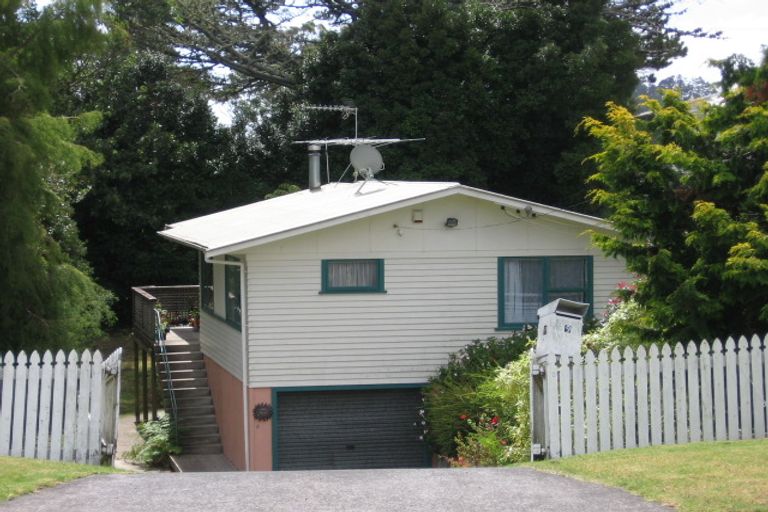 Photo of property in 9 Neptune Avenue, Beach Haven, Auckland, 0626