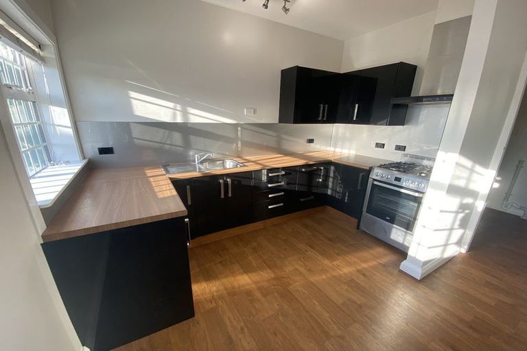 Photo of property in 105 Majoribanks Street, Mount Victoria, Wellington, 6011