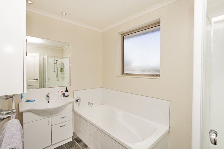 Photo of property in 41 Bullar Street, Grasmere, Invercargill, 9810