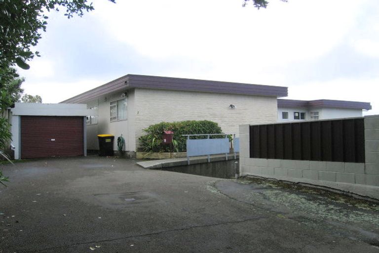 Photo of property in 7 Tree Top Lane, Paparangi, Wellington, 6037