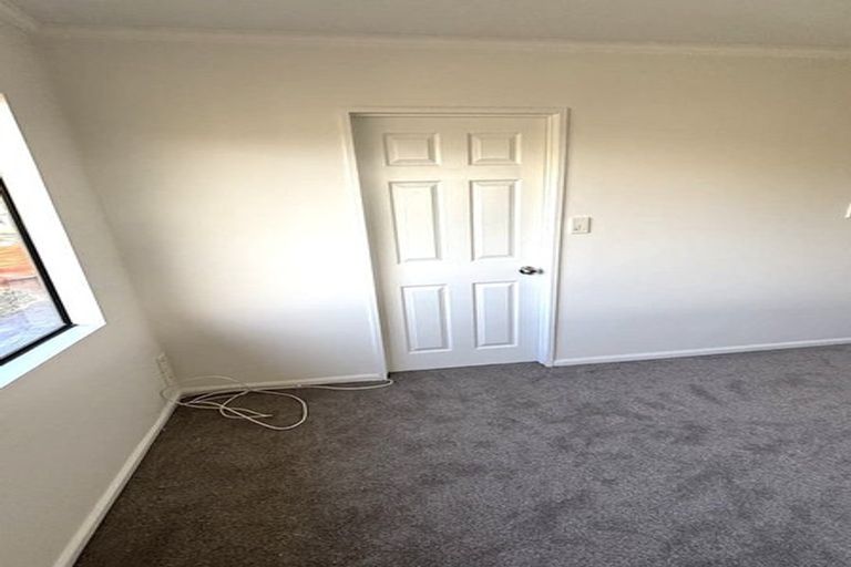 Photo of property in 14 Arrowsmith Drive, Clover Park, Auckland, 2019