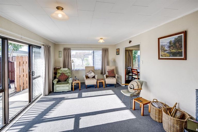 Photo of property in 8 Cardiff Place, Tamatea, Napier, 4112