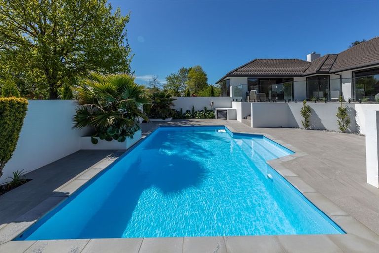 Photo of property in 49 Regent's Park Drive, Casebrook, Christchurch, 8051