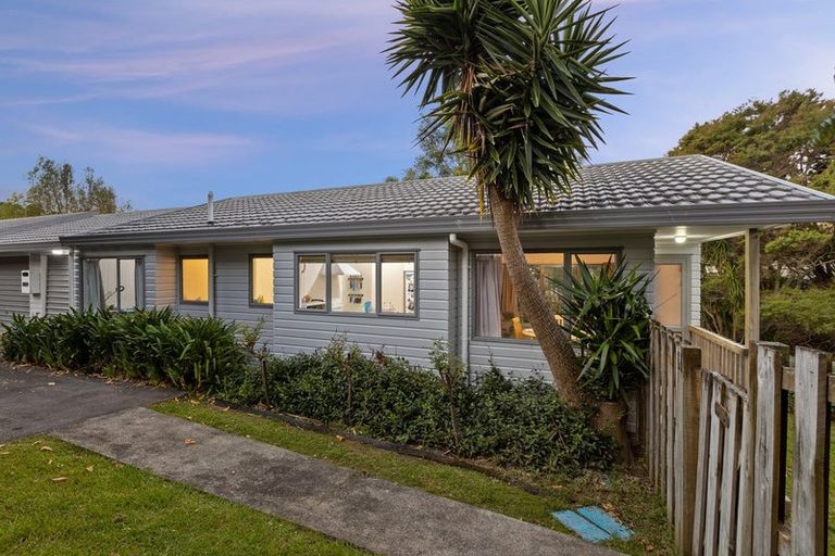 Photo of property in 6 Logan Lane, Stanmore Bay, Whangaparaoa, 0932