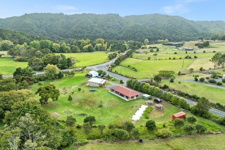 Photo of property in 6 Tavinor Road, Otaika, Whangarei, 0170