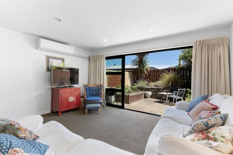 Photo of property in 4/1062 Frankton Road, Frankton, Queenstown, 9300