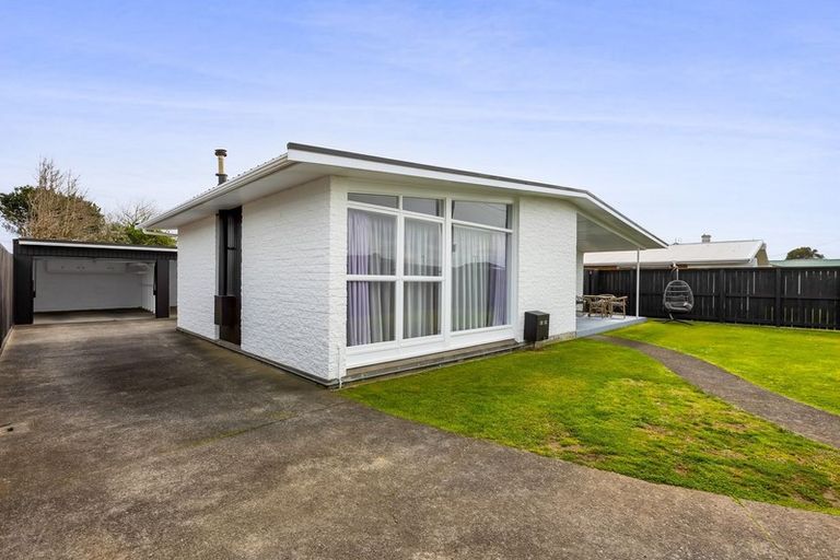 Photo of property in 24 Tukapa Street, Westown, New Plymouth, 4310